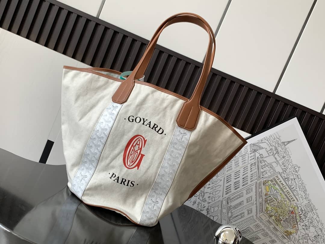 Goyard Belharra Bag White