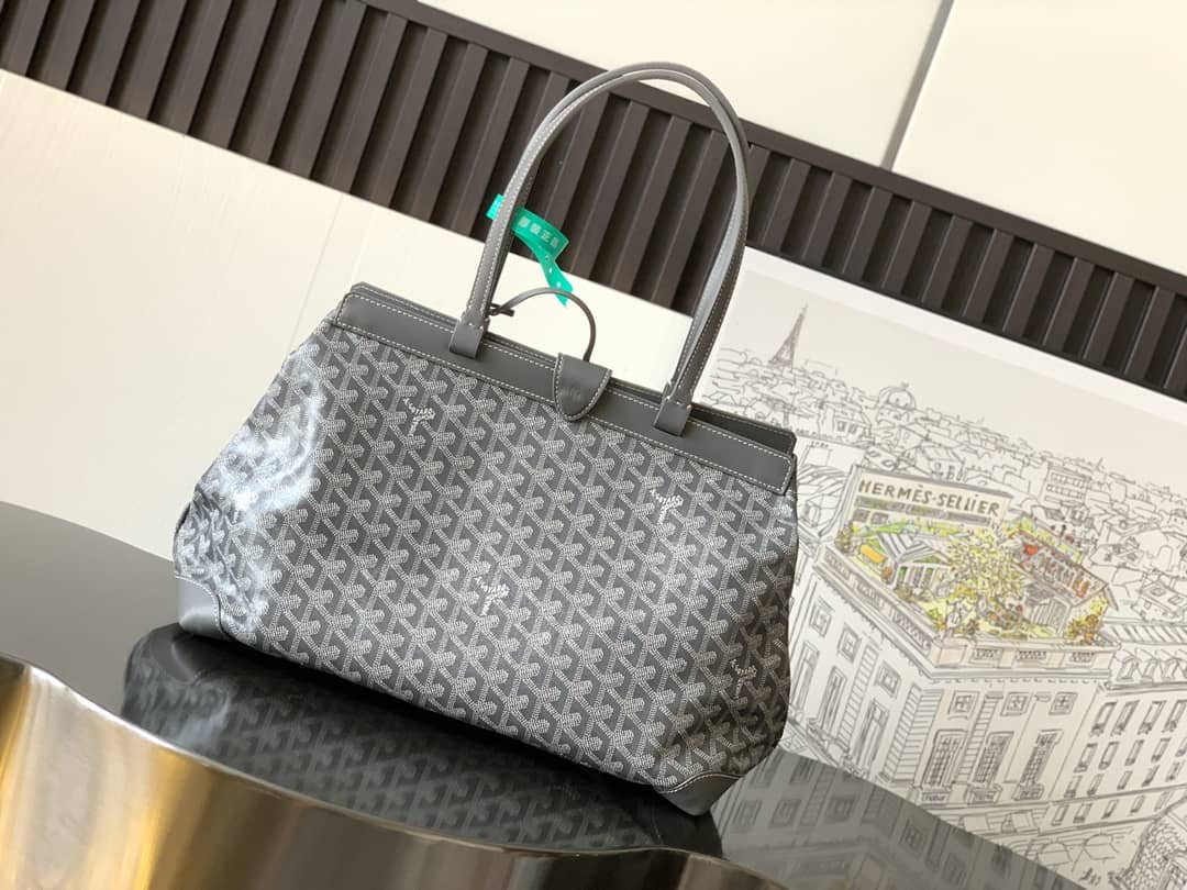 Goyard Bellechasse Biaude PM Bag Grey