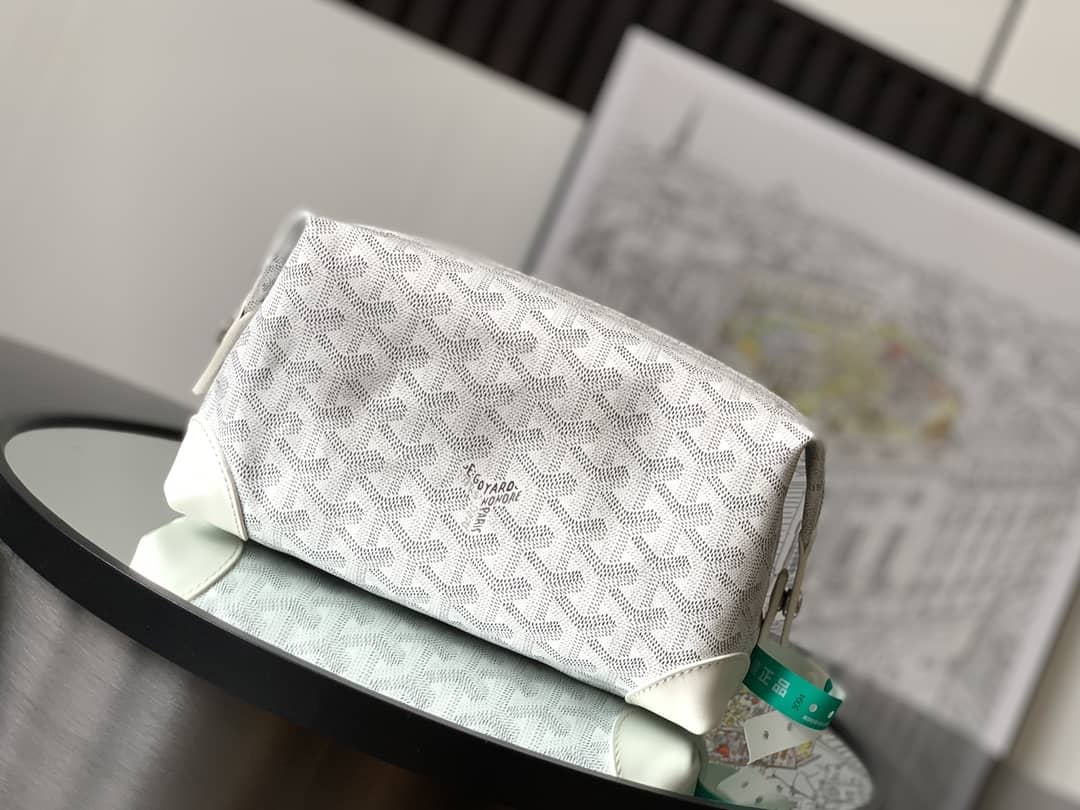 Goyard Bowling 25 Toiletry Bag White