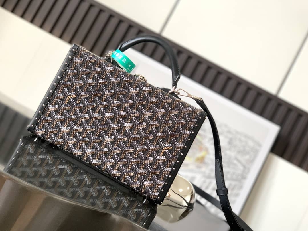 Goyard Grand Hôtel Trunk Bag Black
