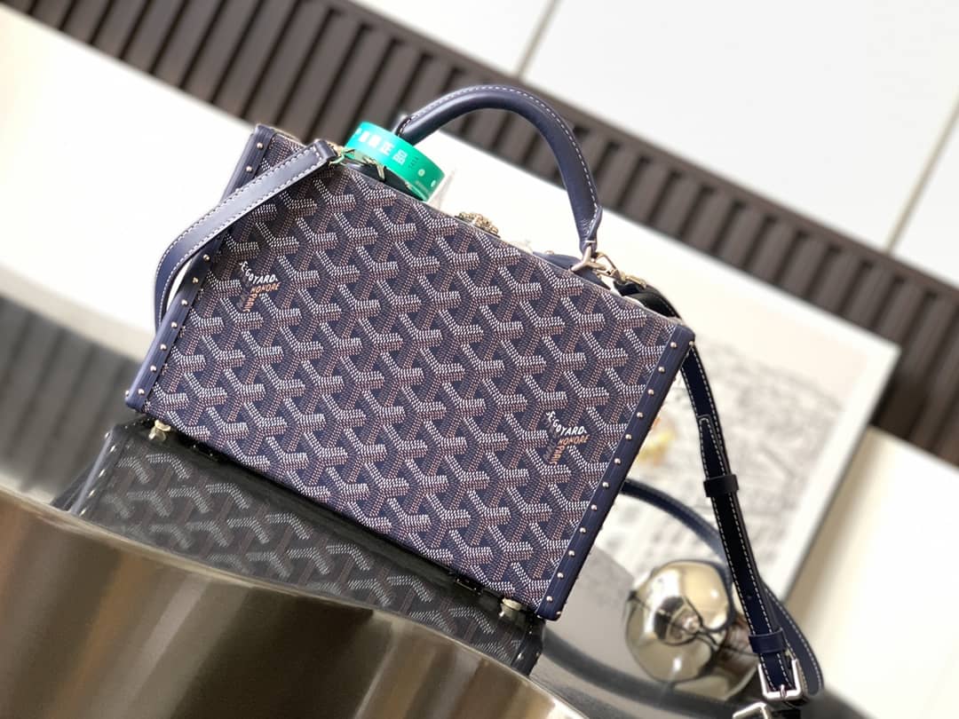 Goyard Grand Hôtel Trunk Bag Navy Blue