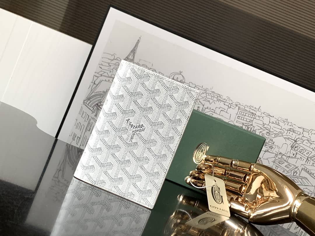 Goyard Grenelle Passport Cover White