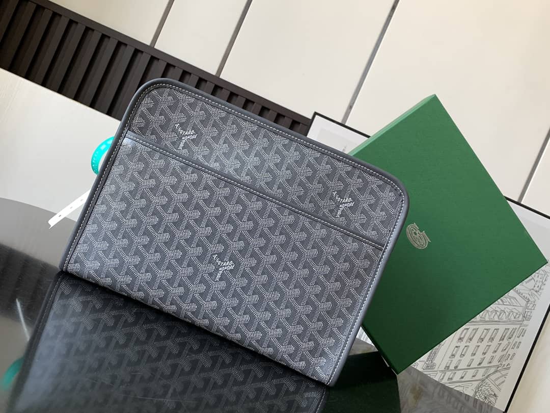 Goyard Jouvence GM Toiletry Bag Grey
