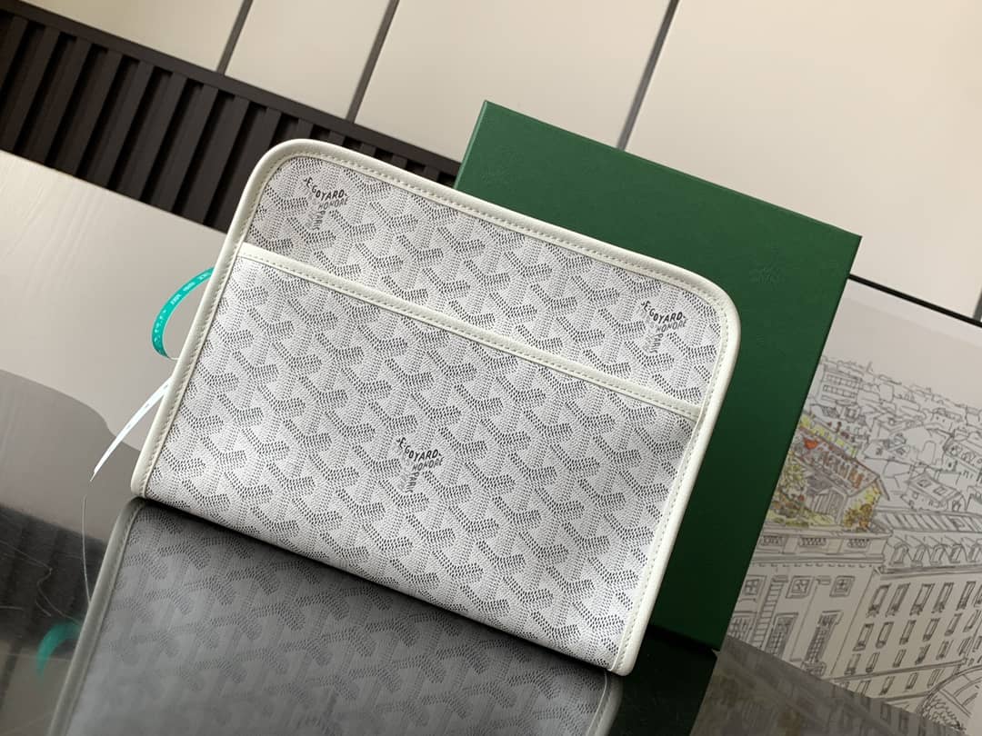 Goyard Jouvence MM Toiletry Bag White