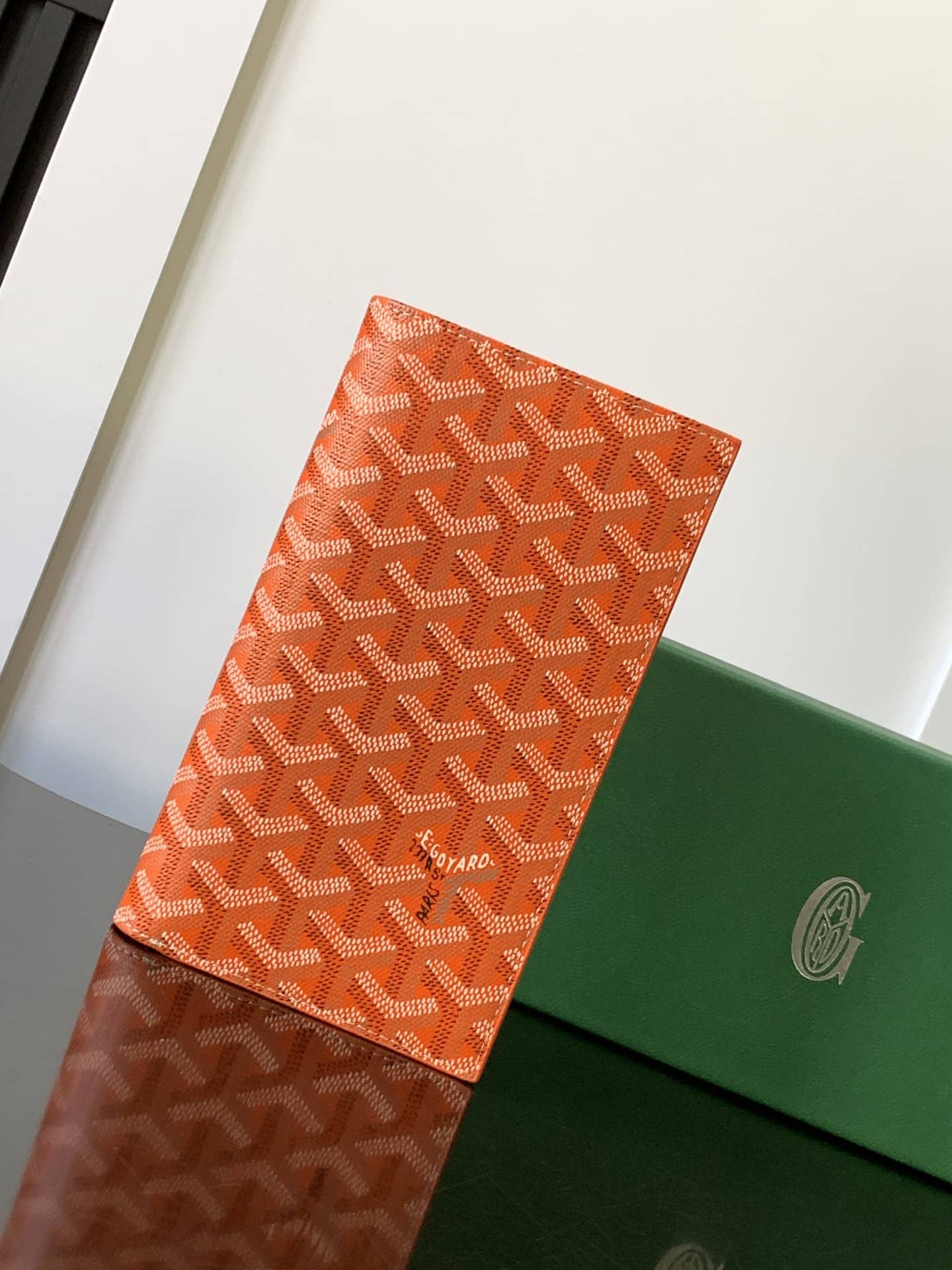 Goyard Multifunctional Travel Wallet Orange