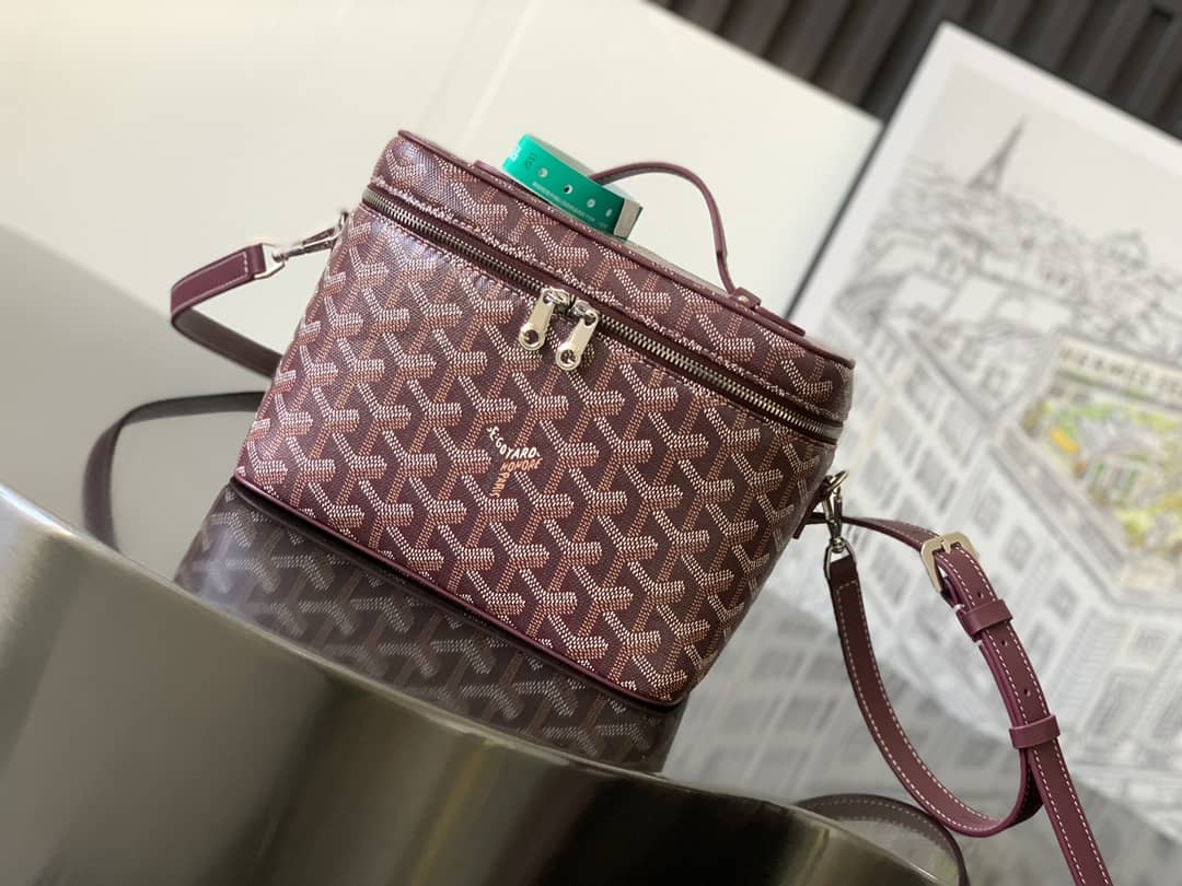 Goyard Muse Vanity Case Burgundy