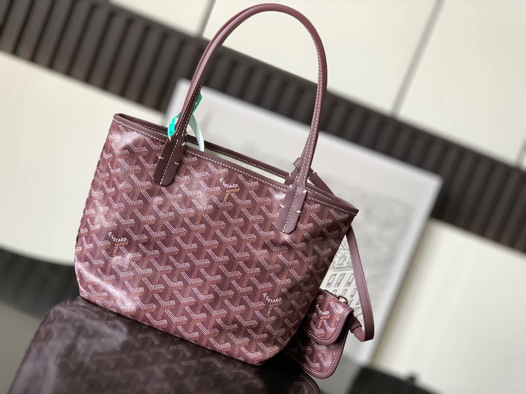Goyard Saint Louis Mini Bag Burgundy
