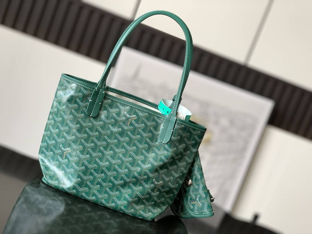 Goyard Saint Louis Mini Bag Green