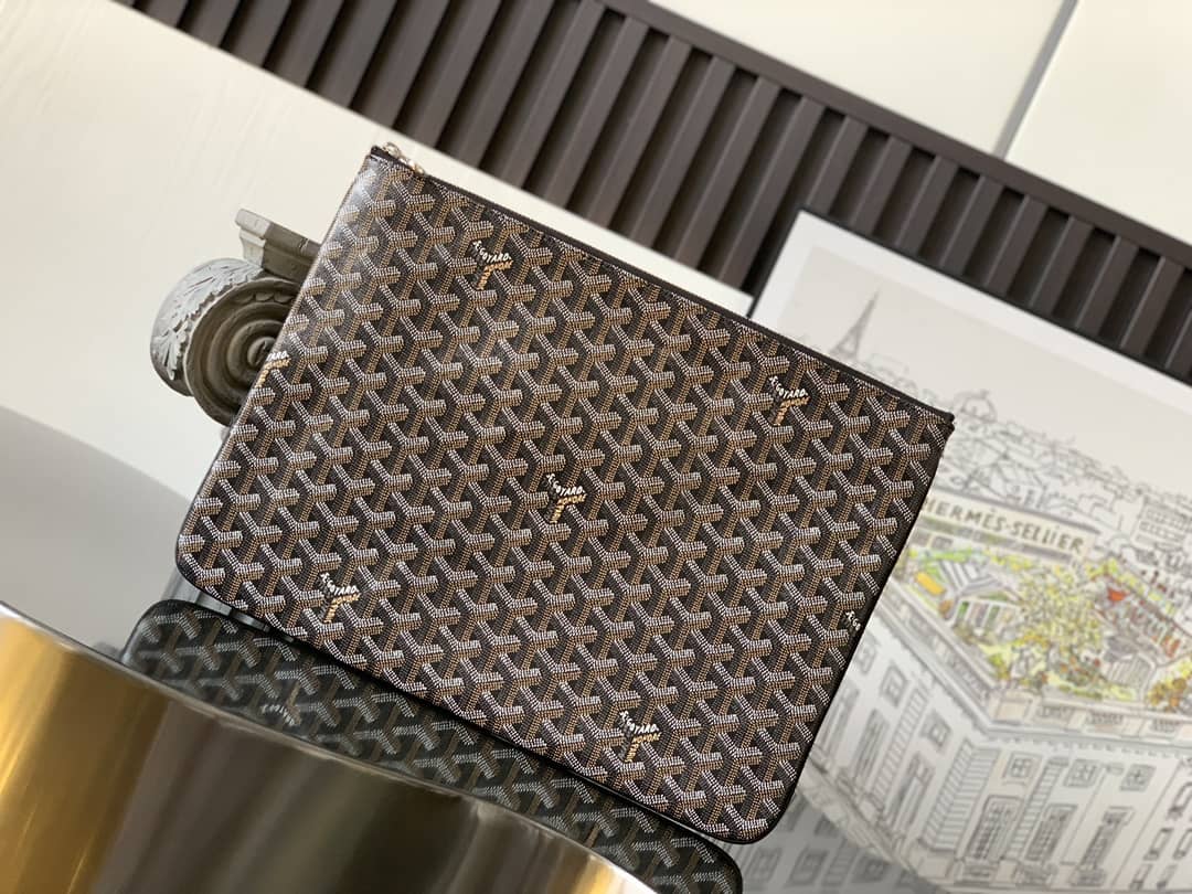 Goyard Senat GM Pouch Black