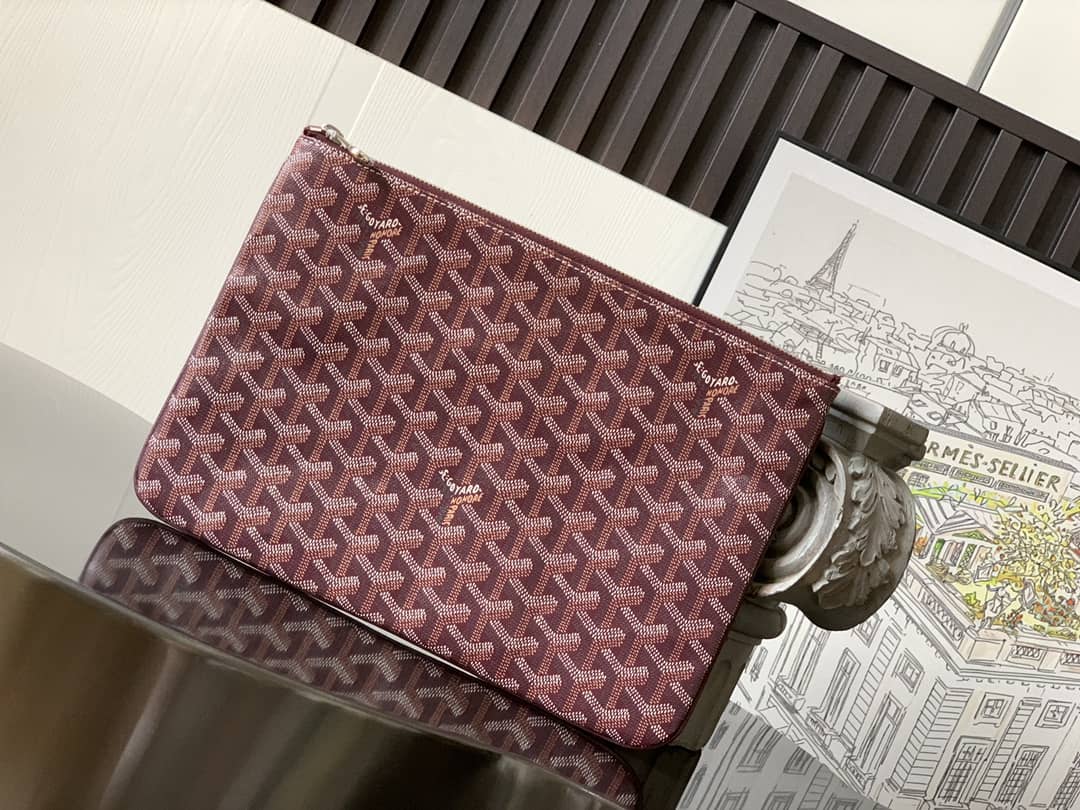 Goyard Sénat MM Pouch Burgundy