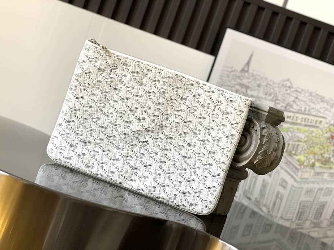 Goyard Sénat MM Pouch White