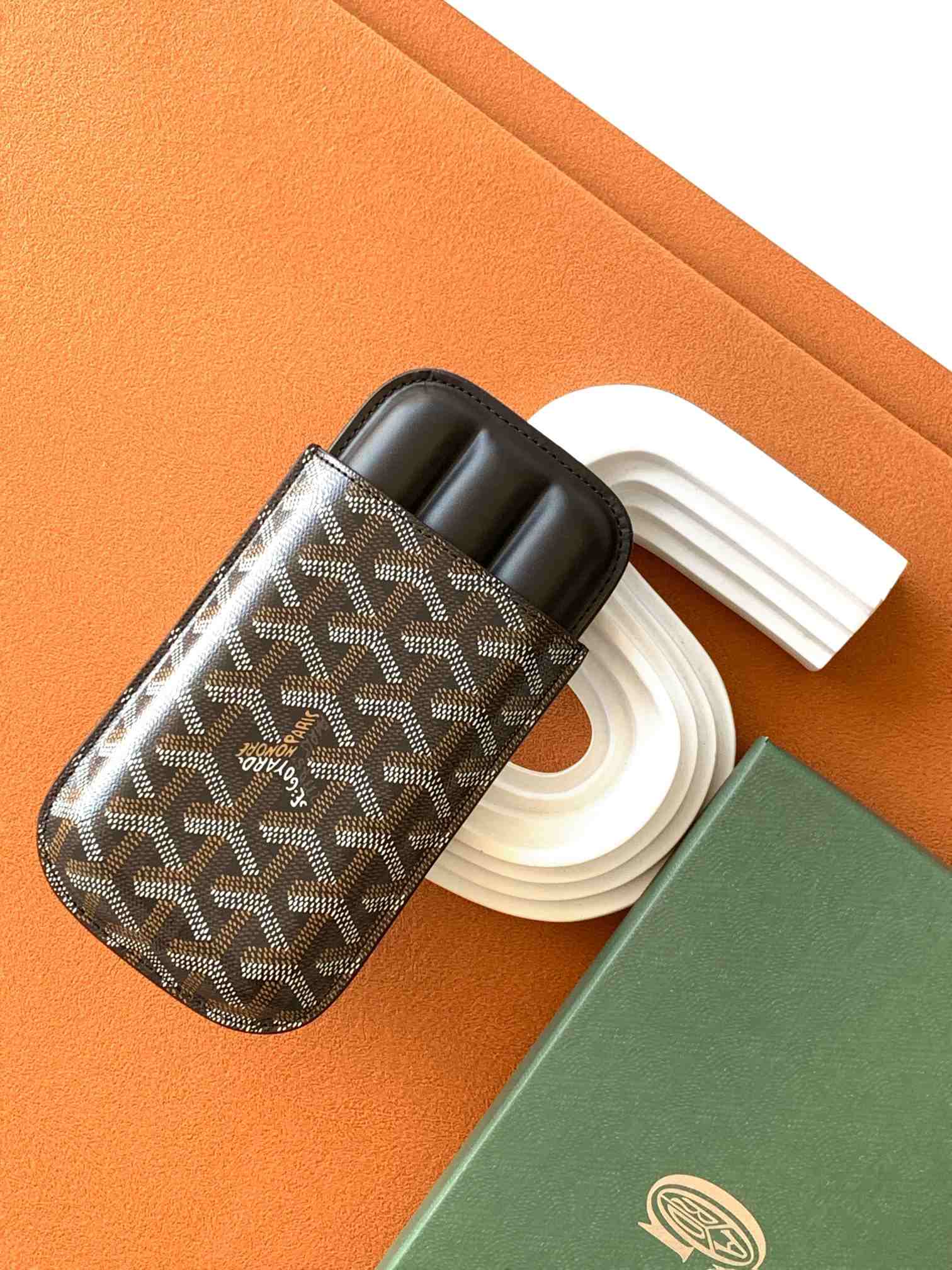 Goyard Churchill 3 Cigar Case Black