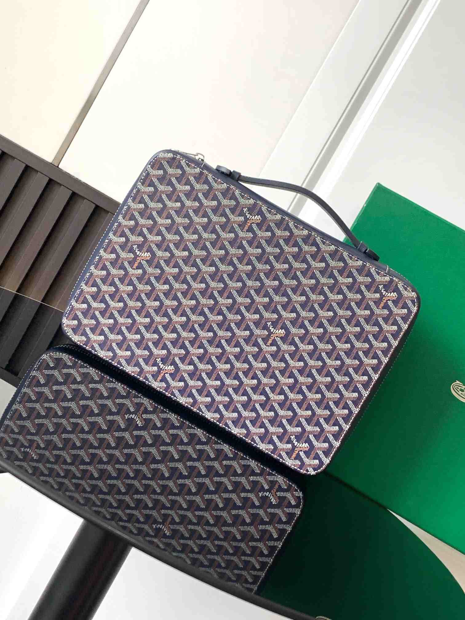 Goyard Compagnon Universel A4 Briefcase Navy Blue