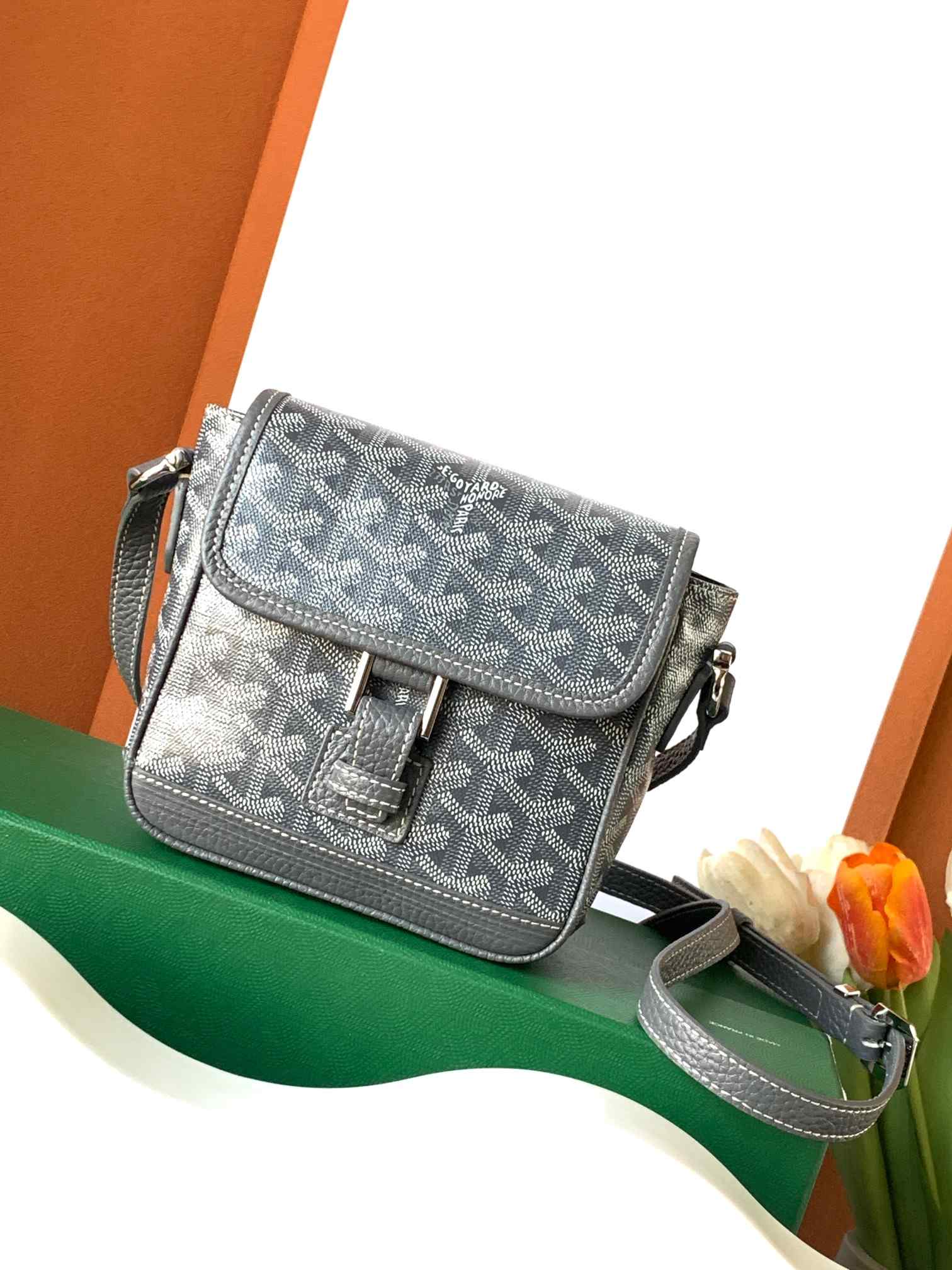 Goyard Grand Bleu PM Bag Grey