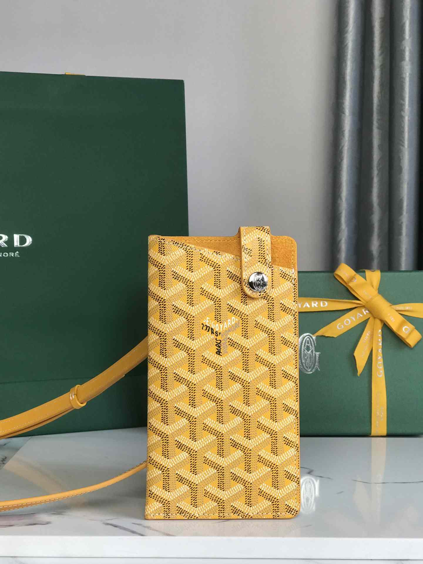 Goyard Montmartre GM Case Yellow