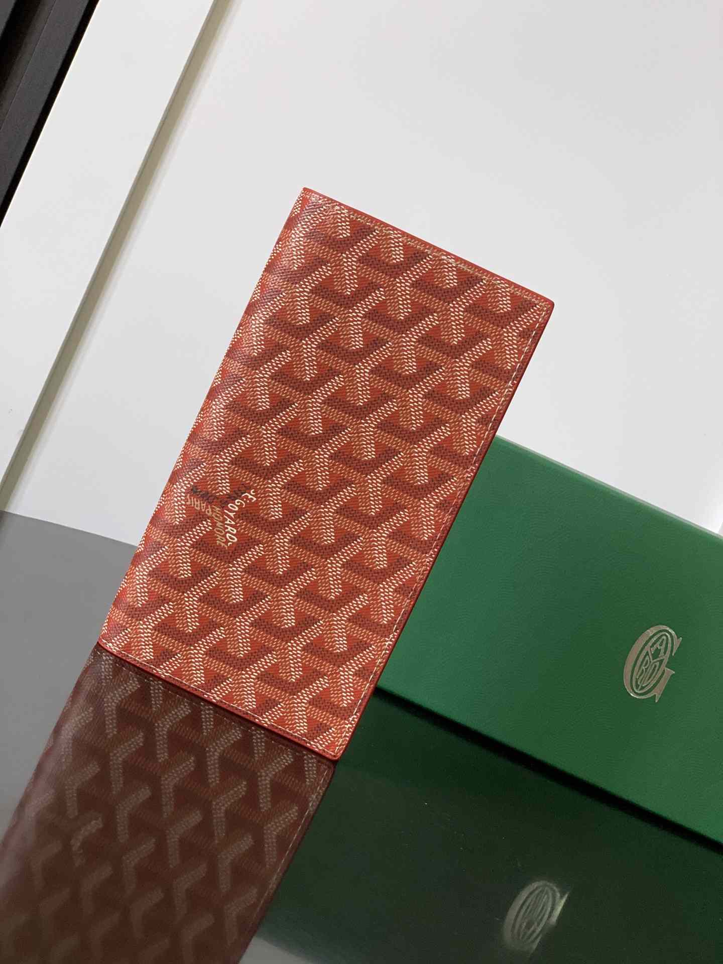 Goyard Richelieu Wallet Red