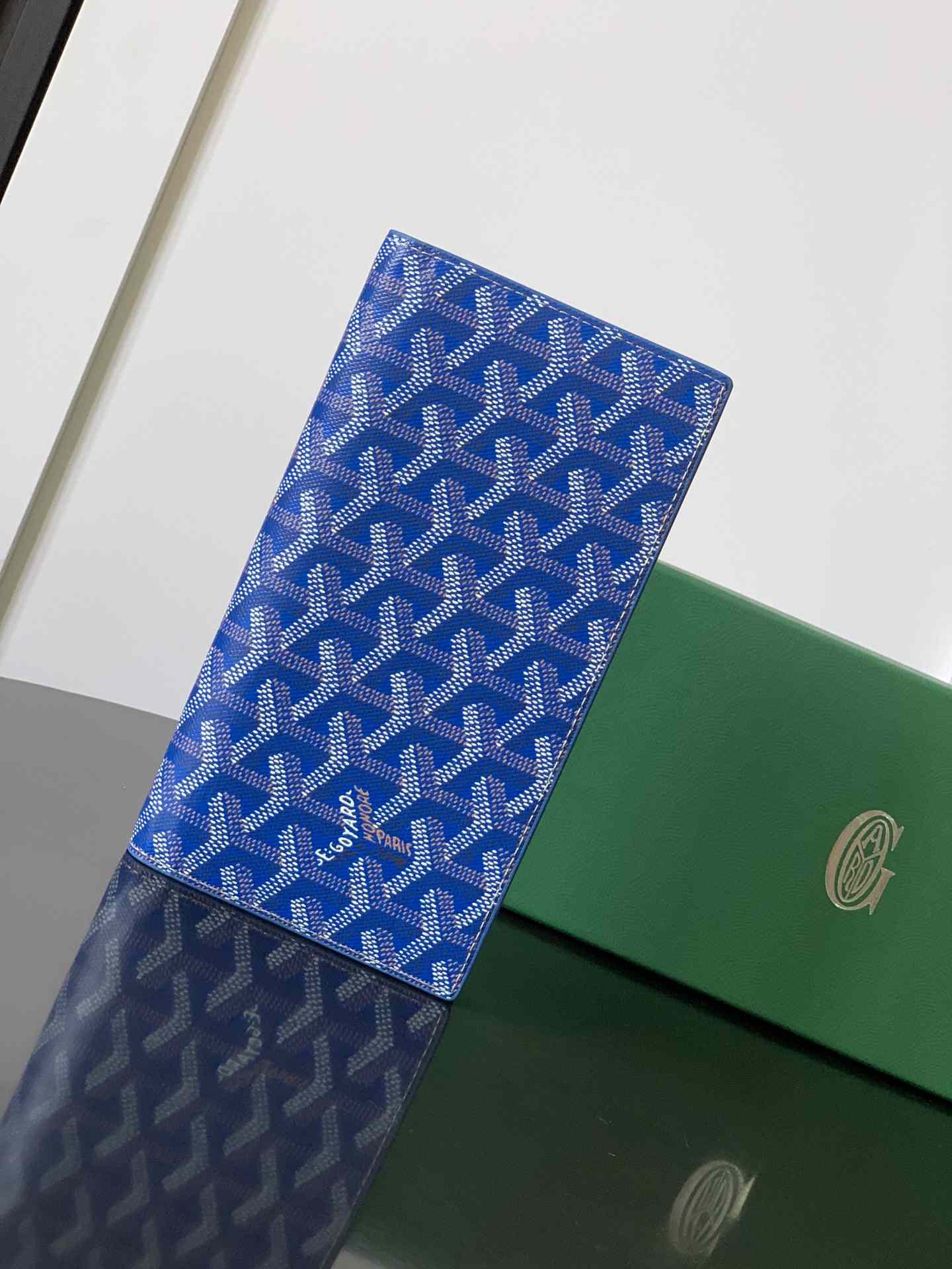 Goyard Richelieu Wallet Sky Blue