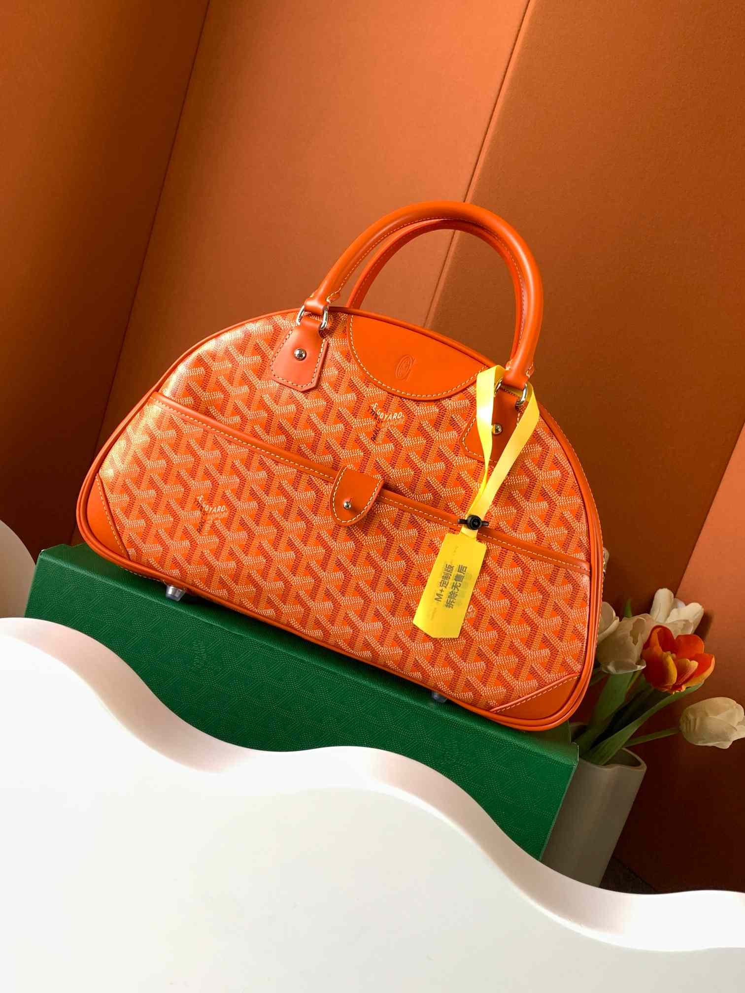 Goyard Saint Jeanne MM Bowler Orange
