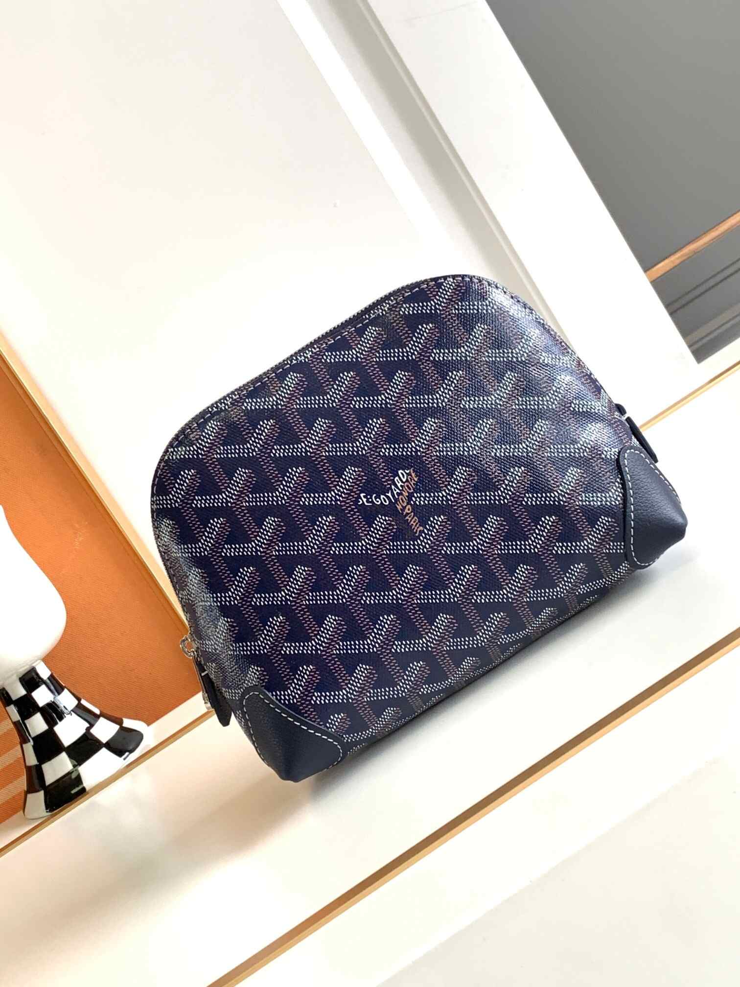 Goyard Vendôme Cosmetic Pouch Navy Blue