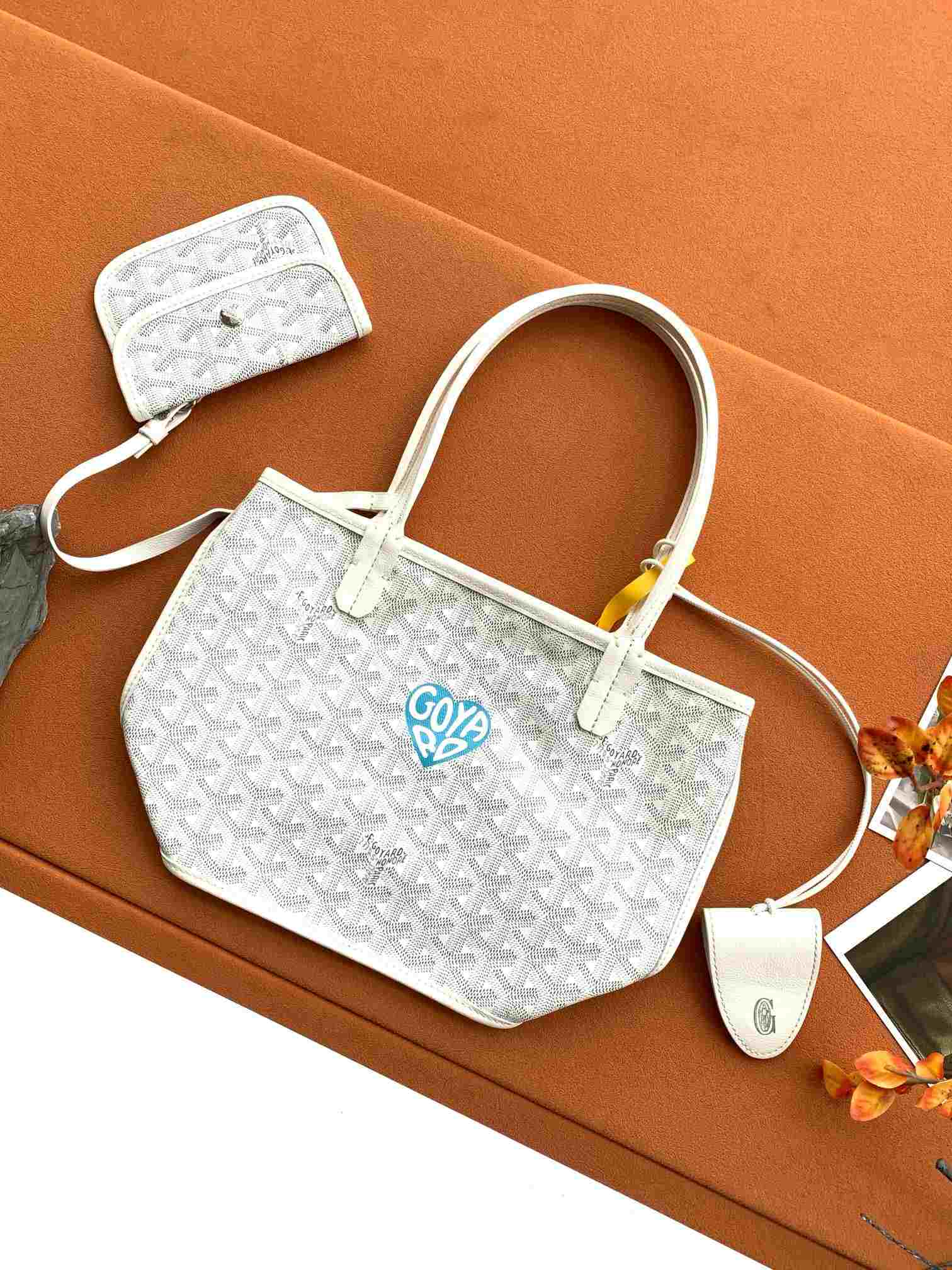 Goyard Anjou Mini Bag Heart White