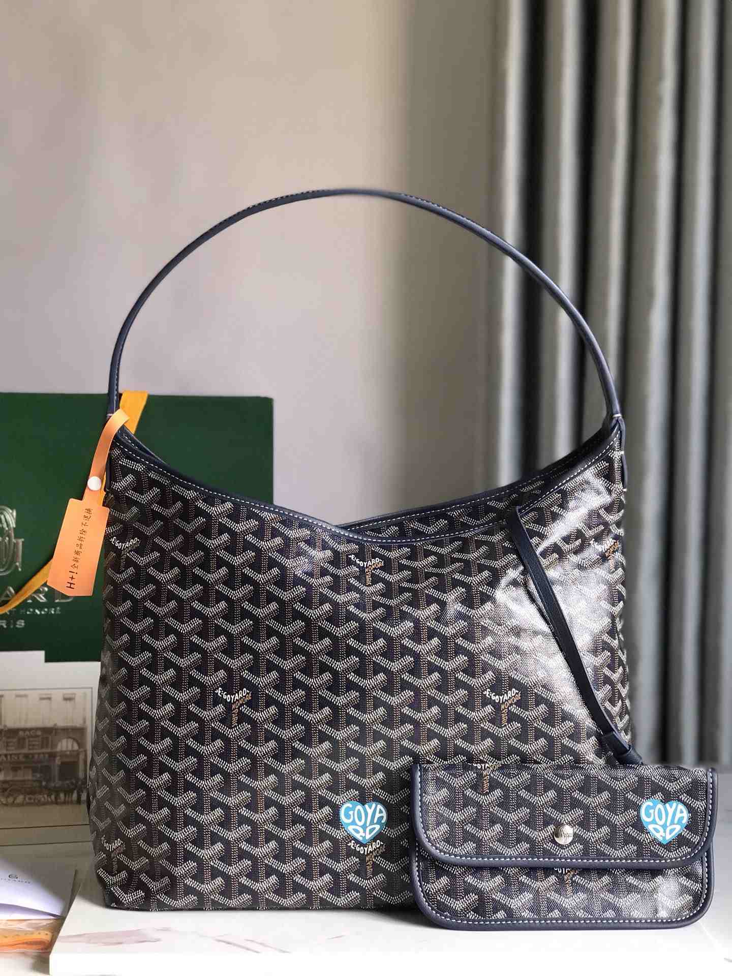 Goyard Bohème Hobo Bag Heart Navy Blue