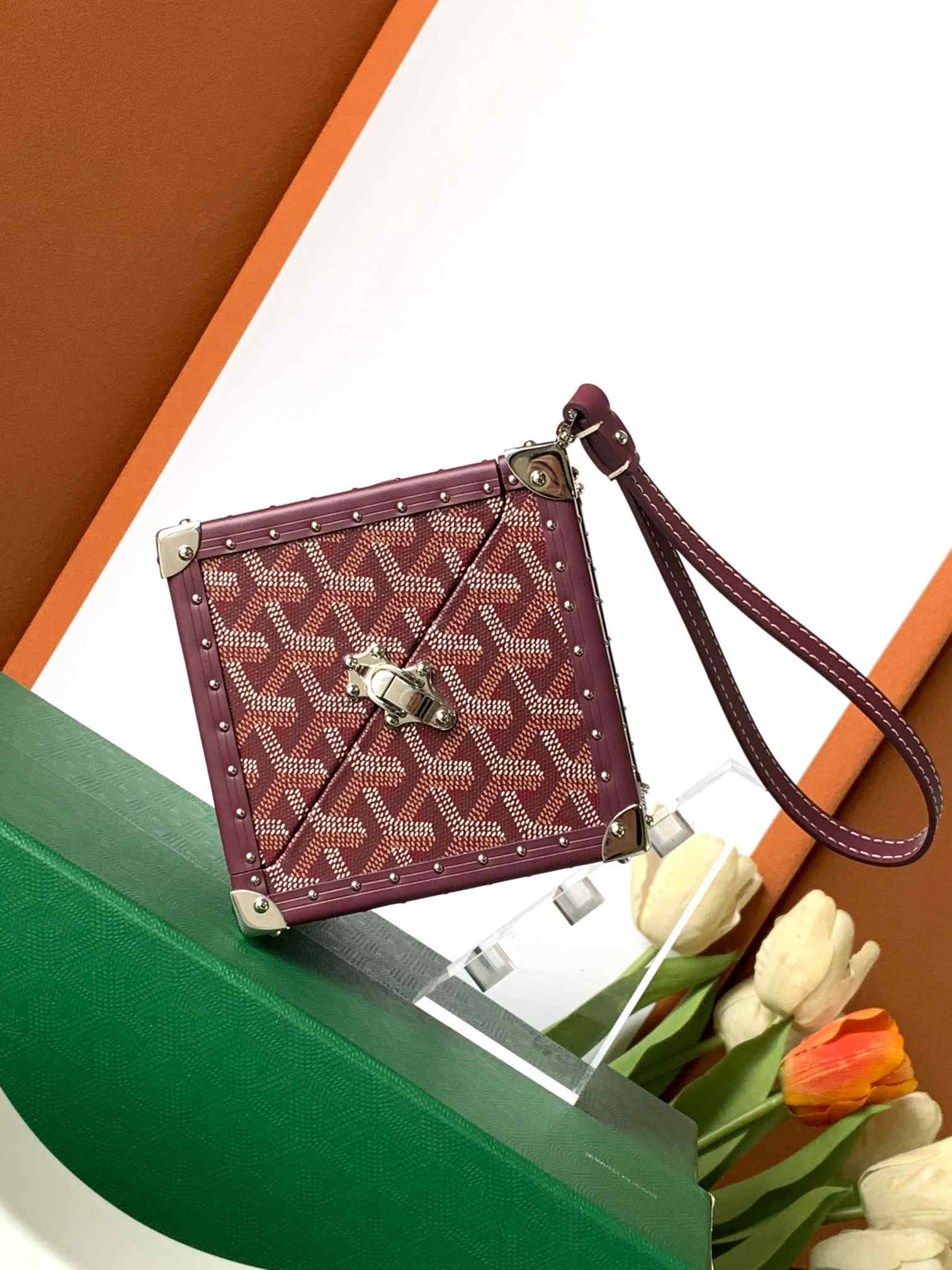 Goyard Dé Trunk Bag Burgundy