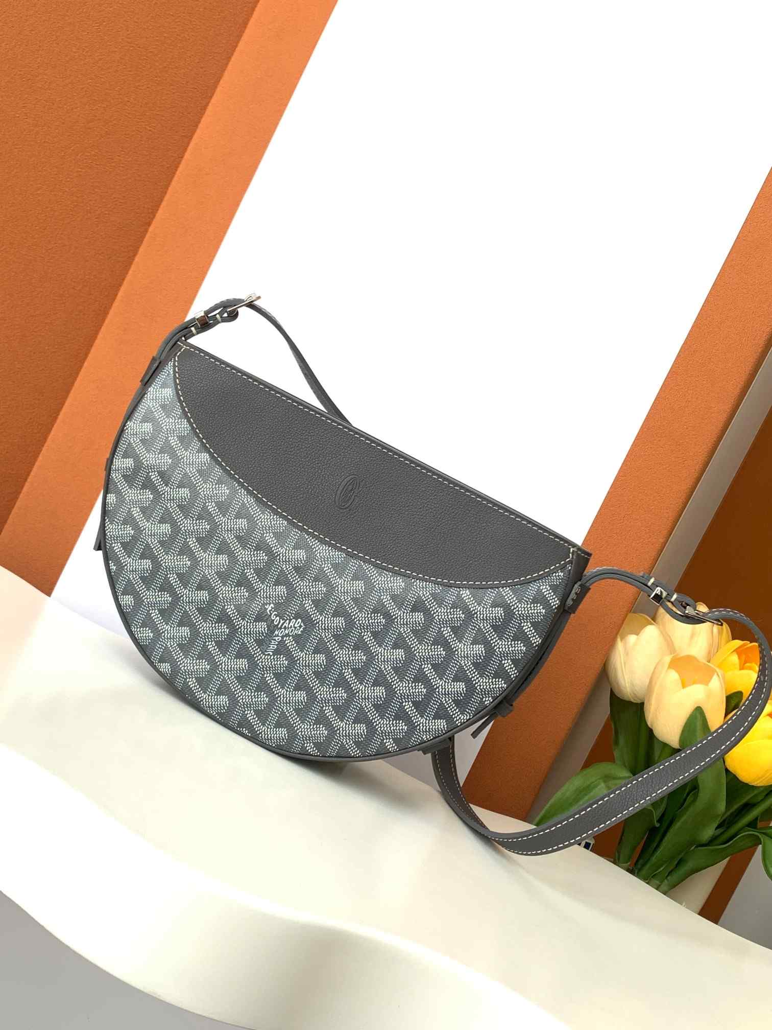 Goyard Hirondelle Bag Grey