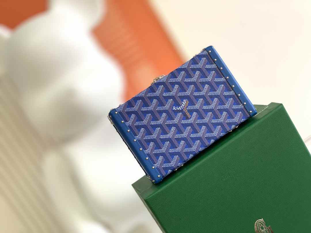 Goyard Minaudière Trunk Bag Sky Blue